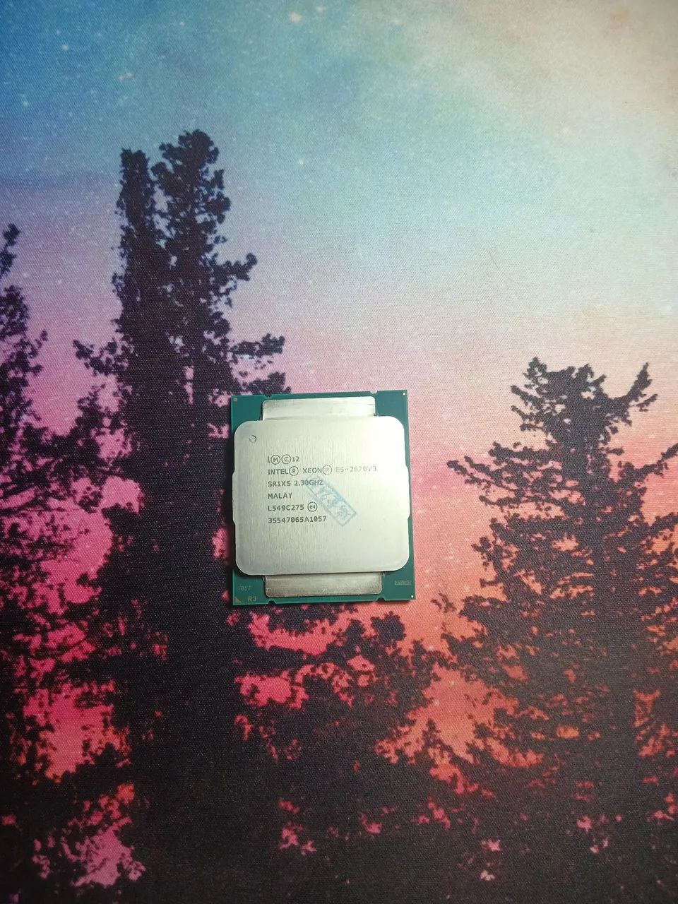 Processador Xeon E5-2670 v3 - 12 núcleos / 24 threads - Foto 3