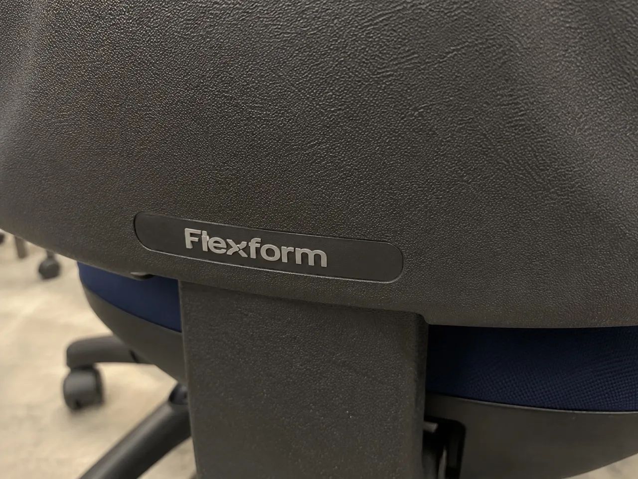  CADEIRAS GIRATÓRIAS FLEXFORM - Foto 4