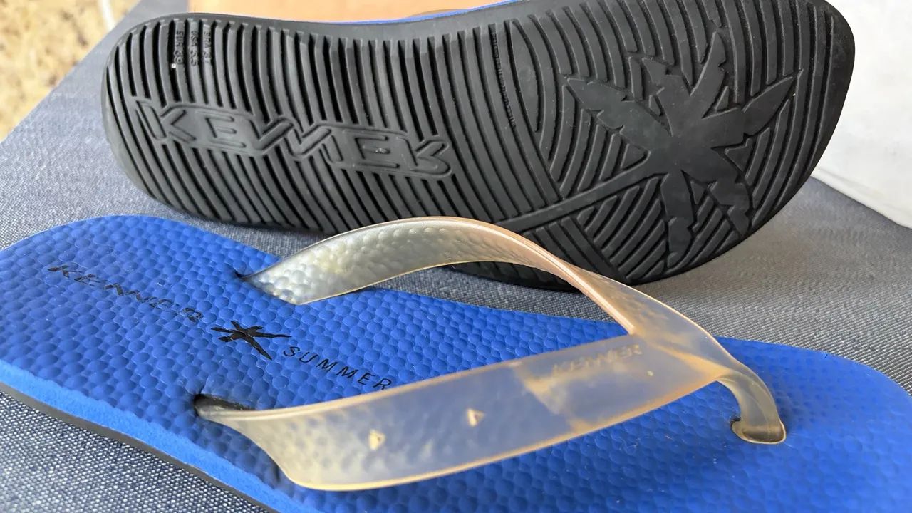 Chinelos Havaianas e Kenner numeração 37/38  - Foto 3