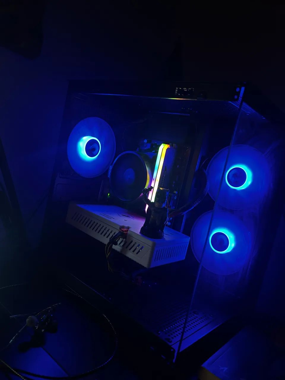 Vendo Pc Gamer em perfeito estado!! Aceito macbook como parte do valor apenas!! - Foto 3