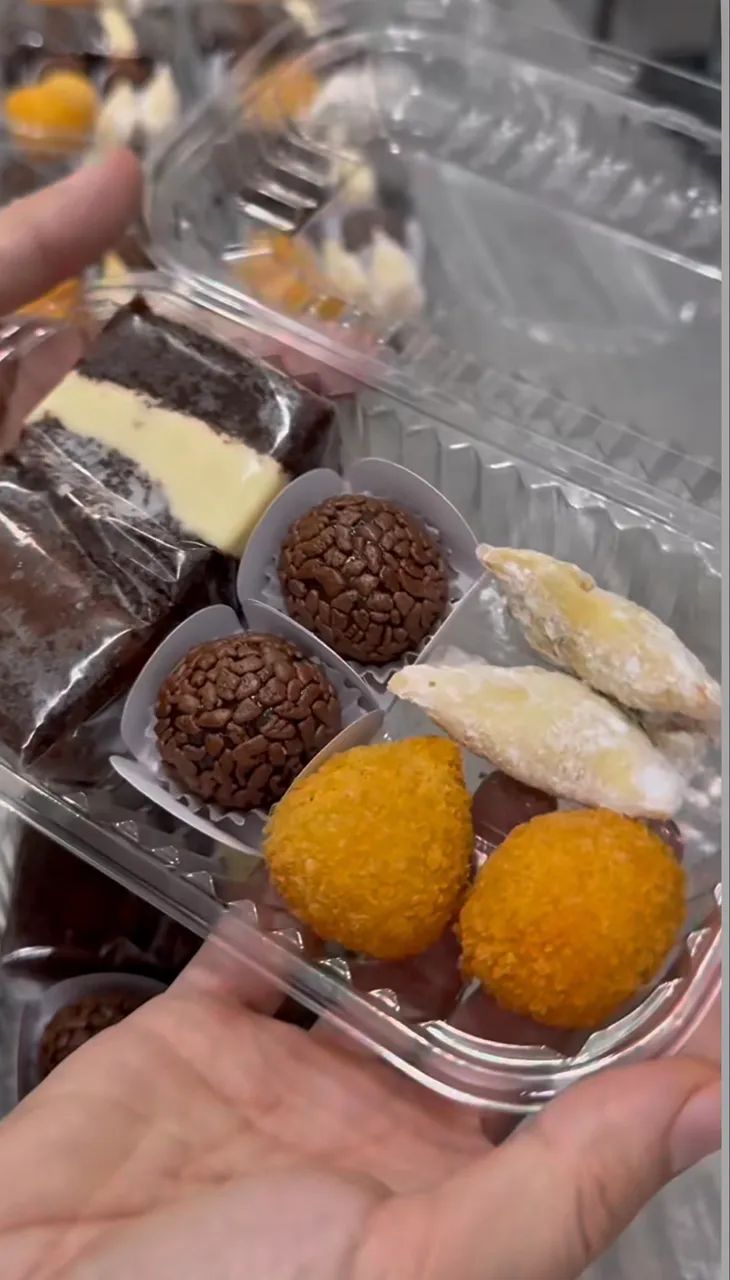 Kit delícia - doces , bolos e salgados  - Foto 3