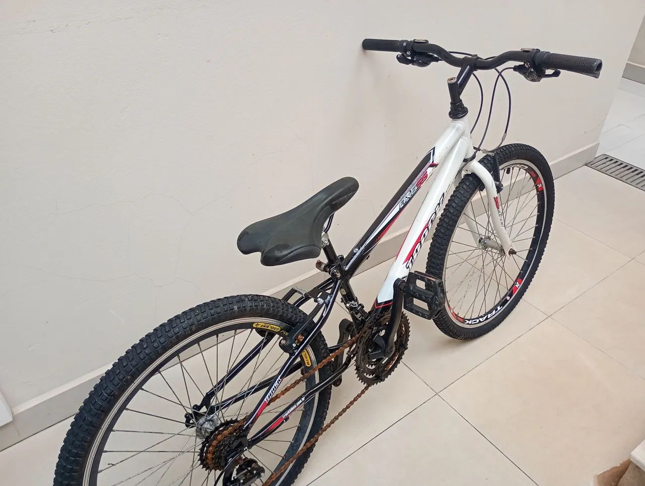 Vendo bicicleta aro 24. - Foto 5