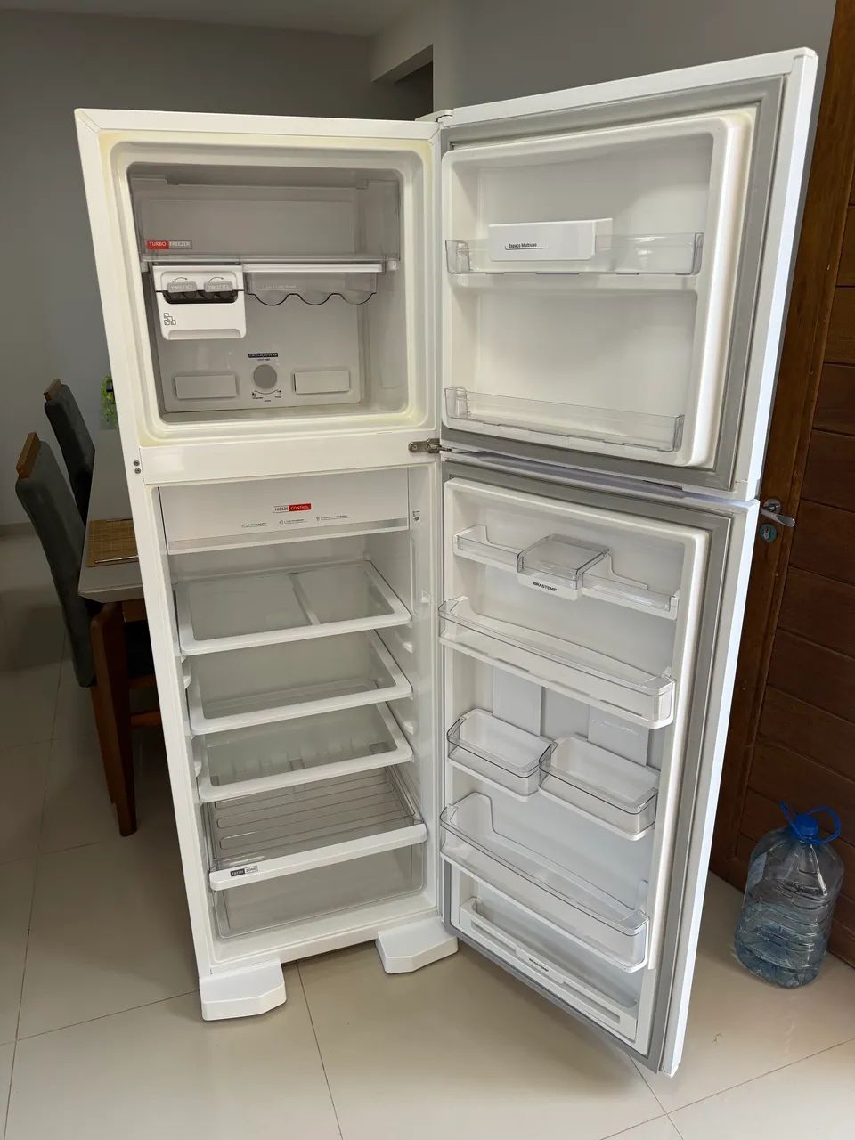 Geladeira Brastemp 400 Litros Frost Free Cor Branca 220v Semi - Nova - Foto 3