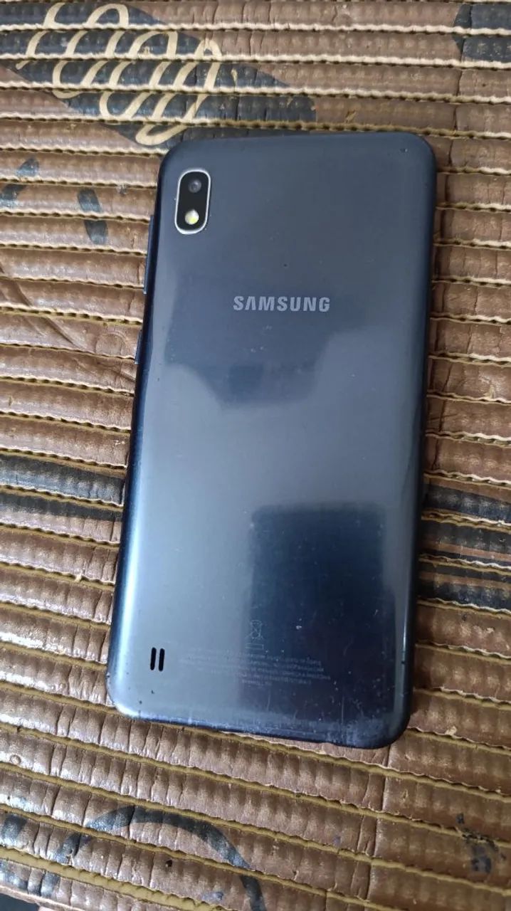 Samsung Galaxy A10 - Foto 2