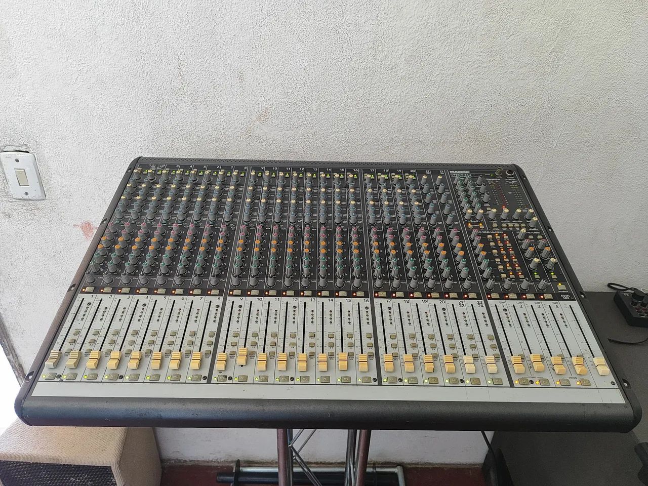Mesa de Som  Mackie Onyx 24.4,  - Foto 2