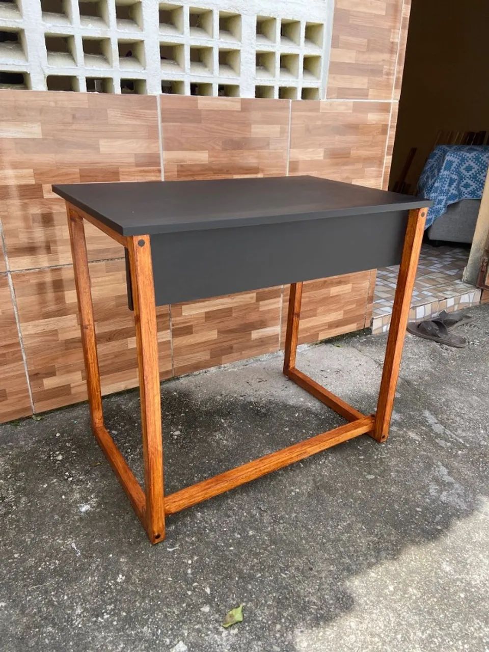 Mesa de estudos em Pinus - Foto 4