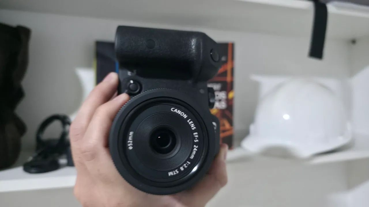 Câmera Canon R7 - Foto 5