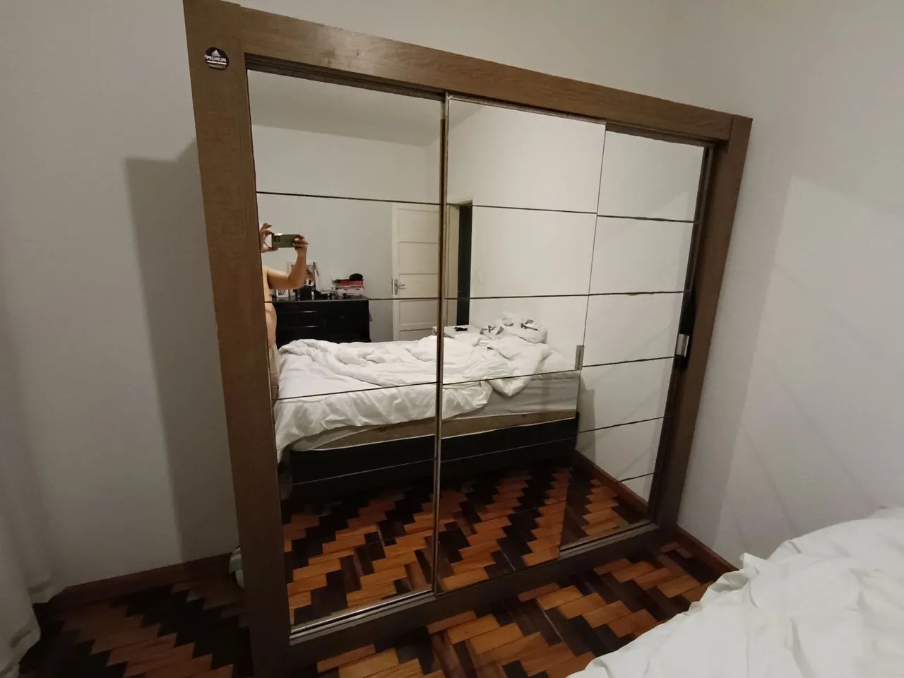 Guarda roupa solteiro 