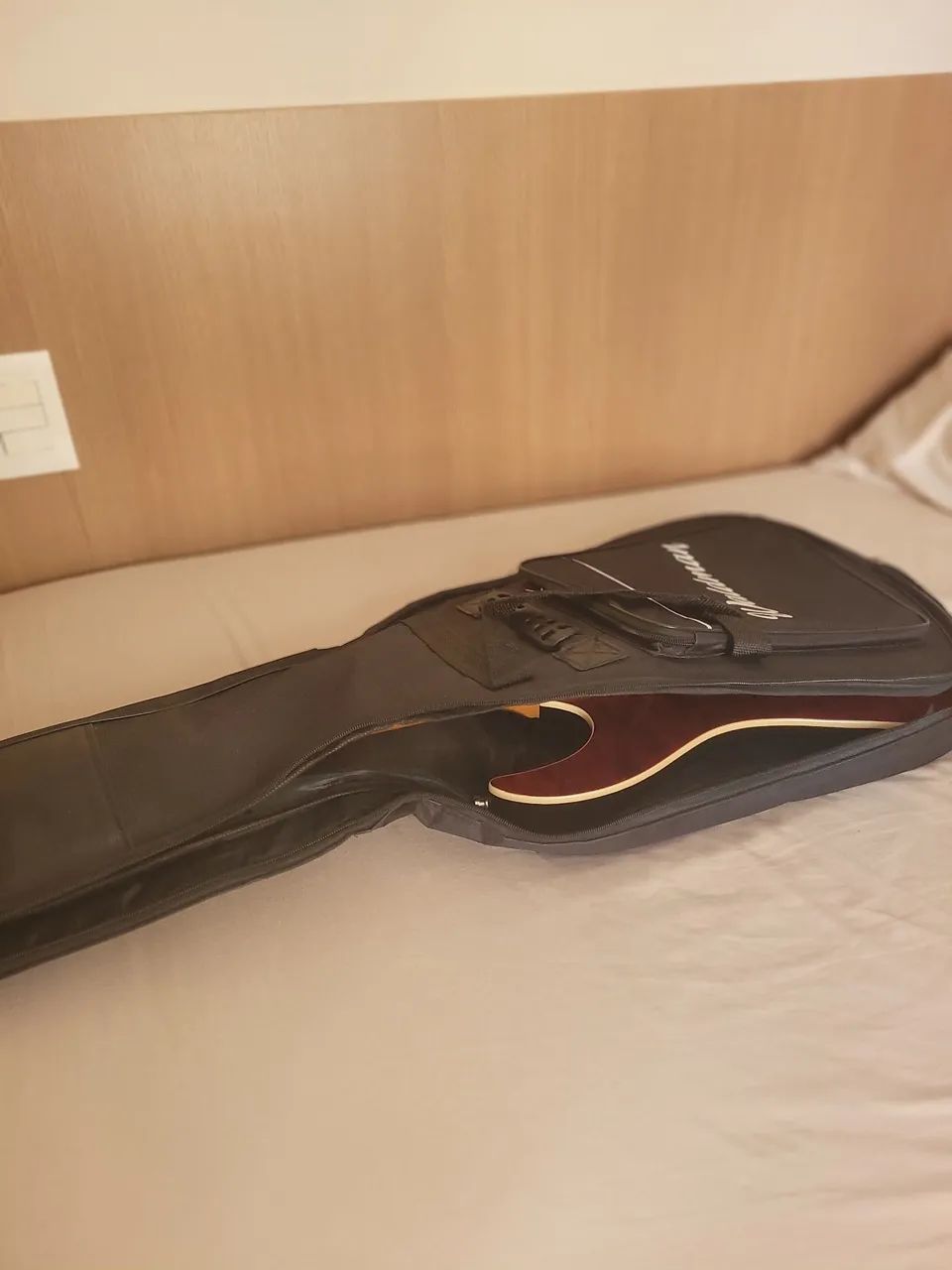 Guitarra Superstrato Modificada - Foto 5