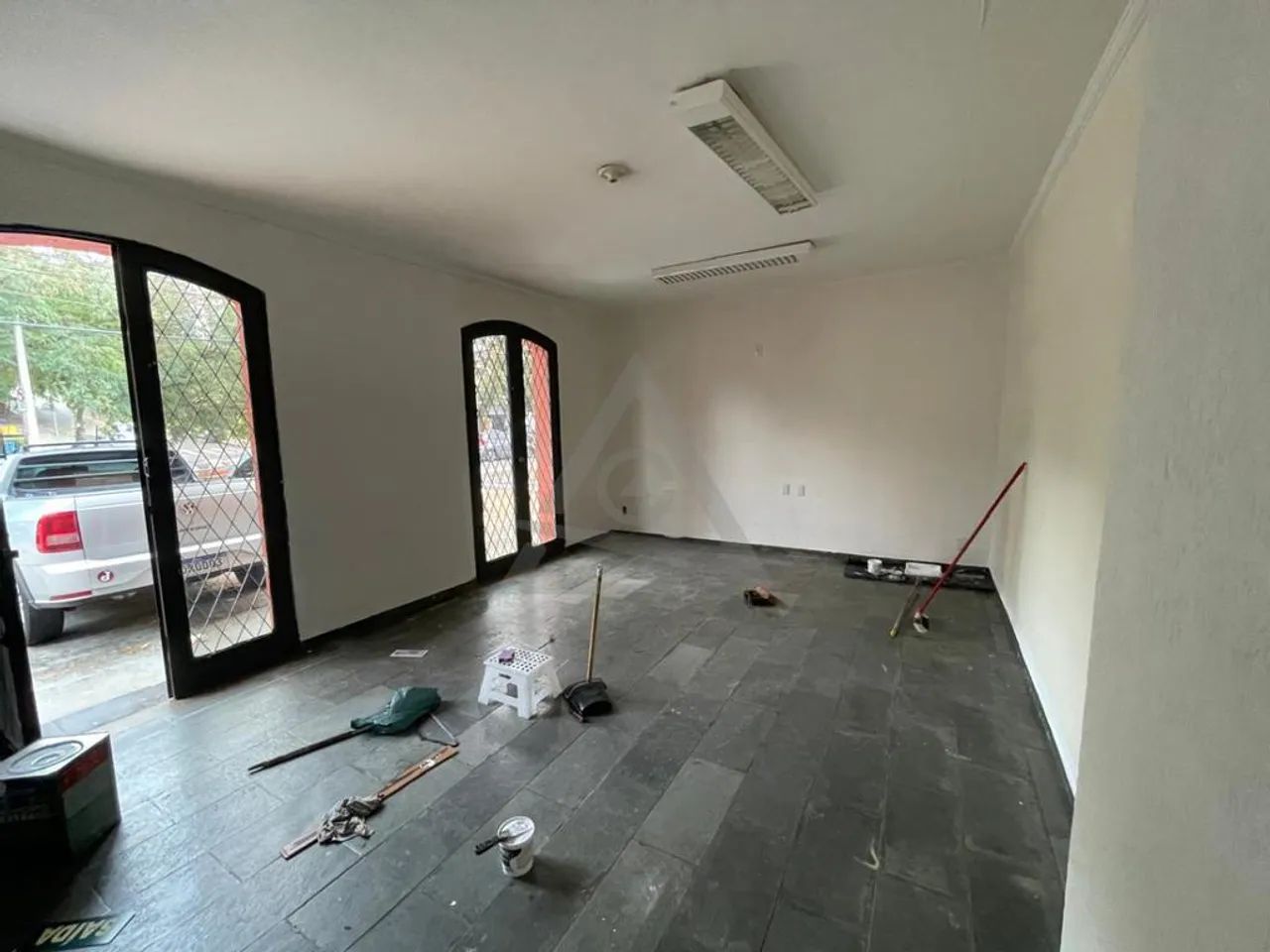 Casa para alugar em Campinas, Vila Lemos, com 5 quartos, com 176 m² - Foto 2