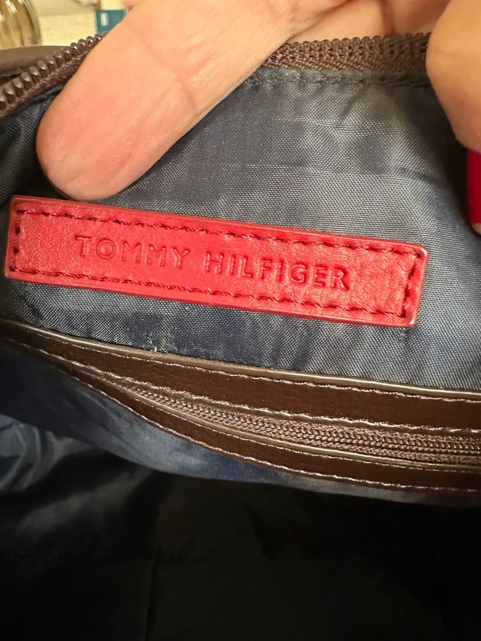 Bolsa Tommy original semi nova - Foto 3