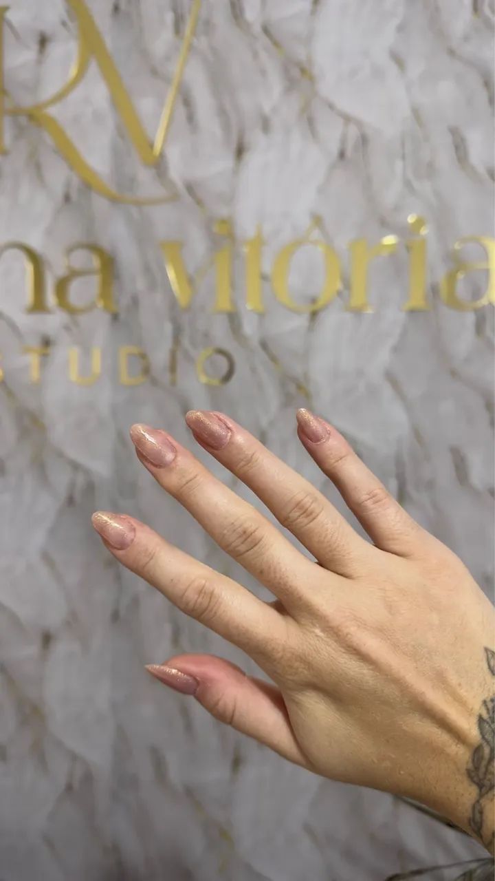 modelo para alongamento em gel  - Foto 4