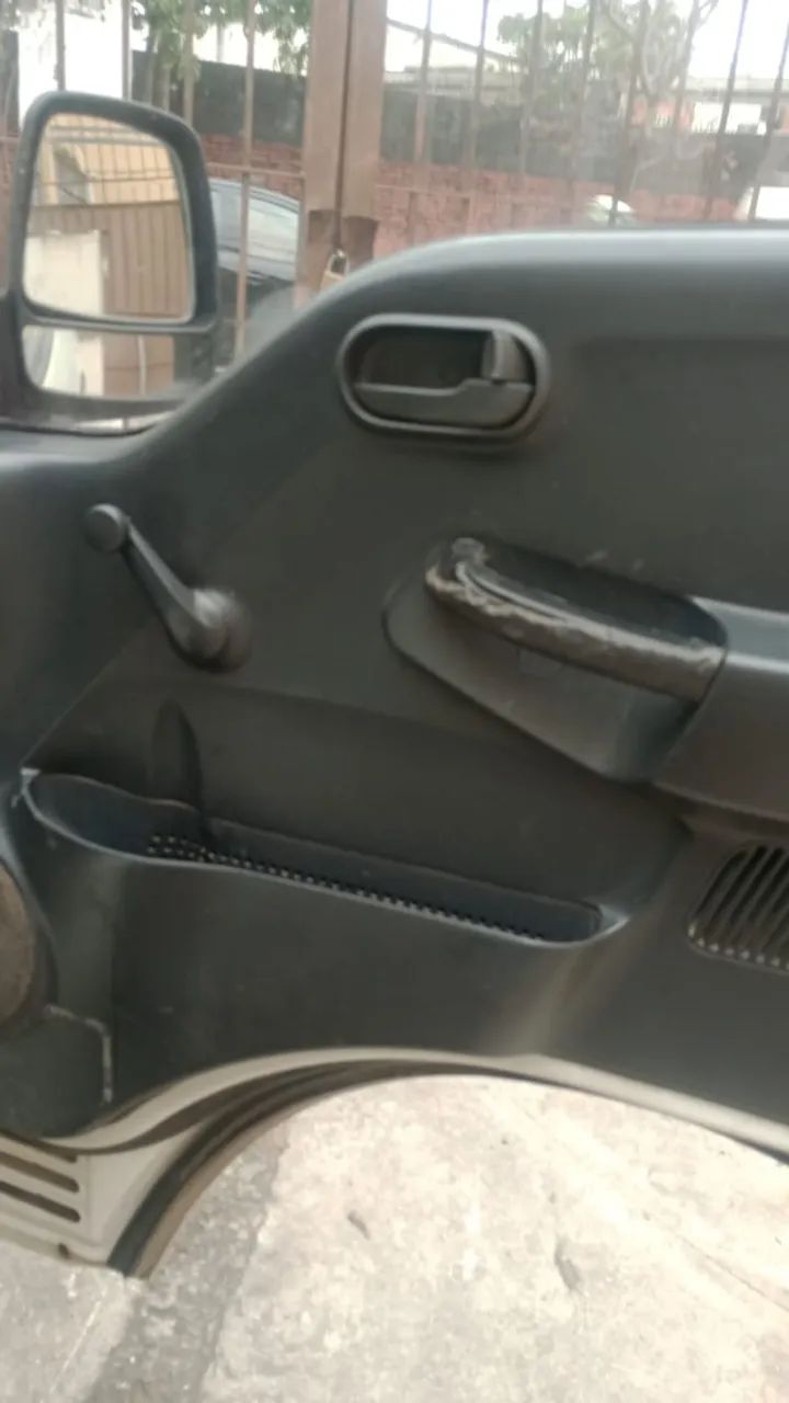 KIA BONGO 2500 - Foto 2