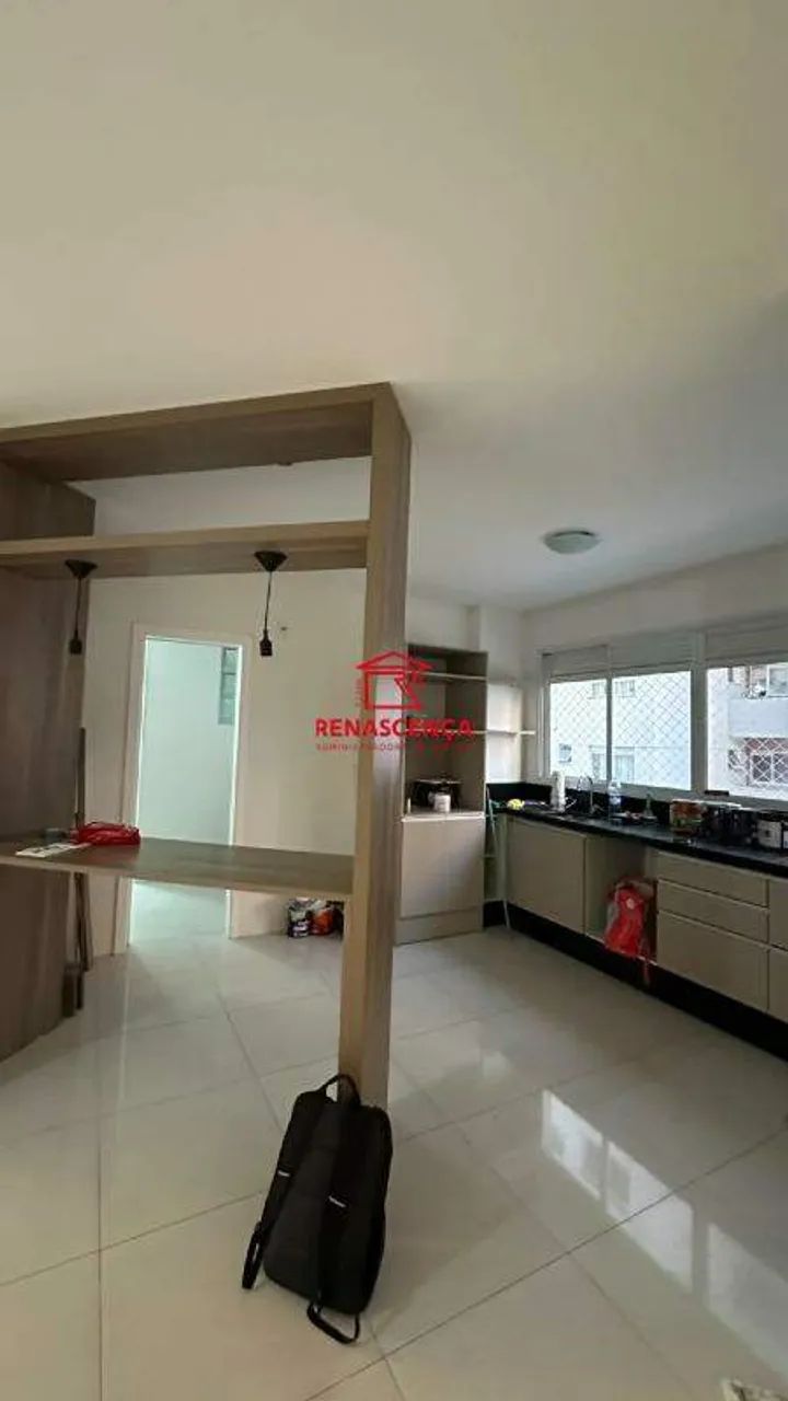 Apartamento Semi mobiliado com 4 Quartos na Av. Trompowsky - Foto 4
