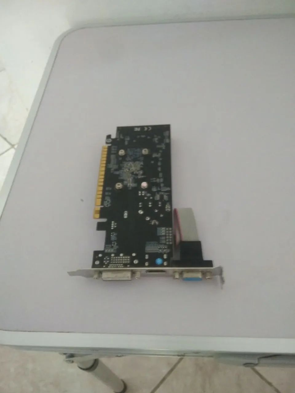 NVIDIA GeForce GT 730 2GB DDR3 - Foto 3