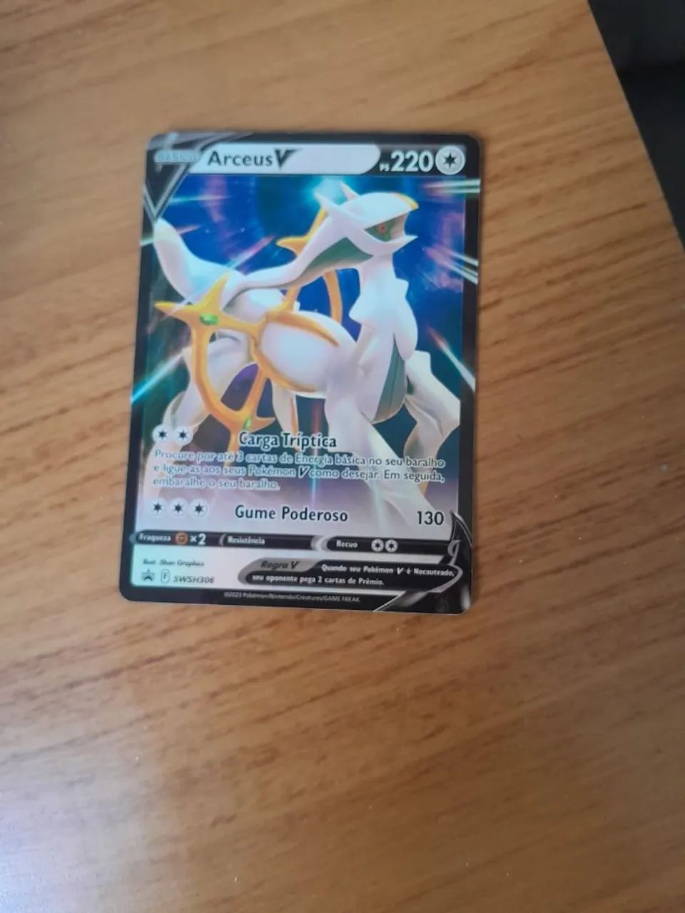 Cartas Pokémon Arseus V e V Astro
