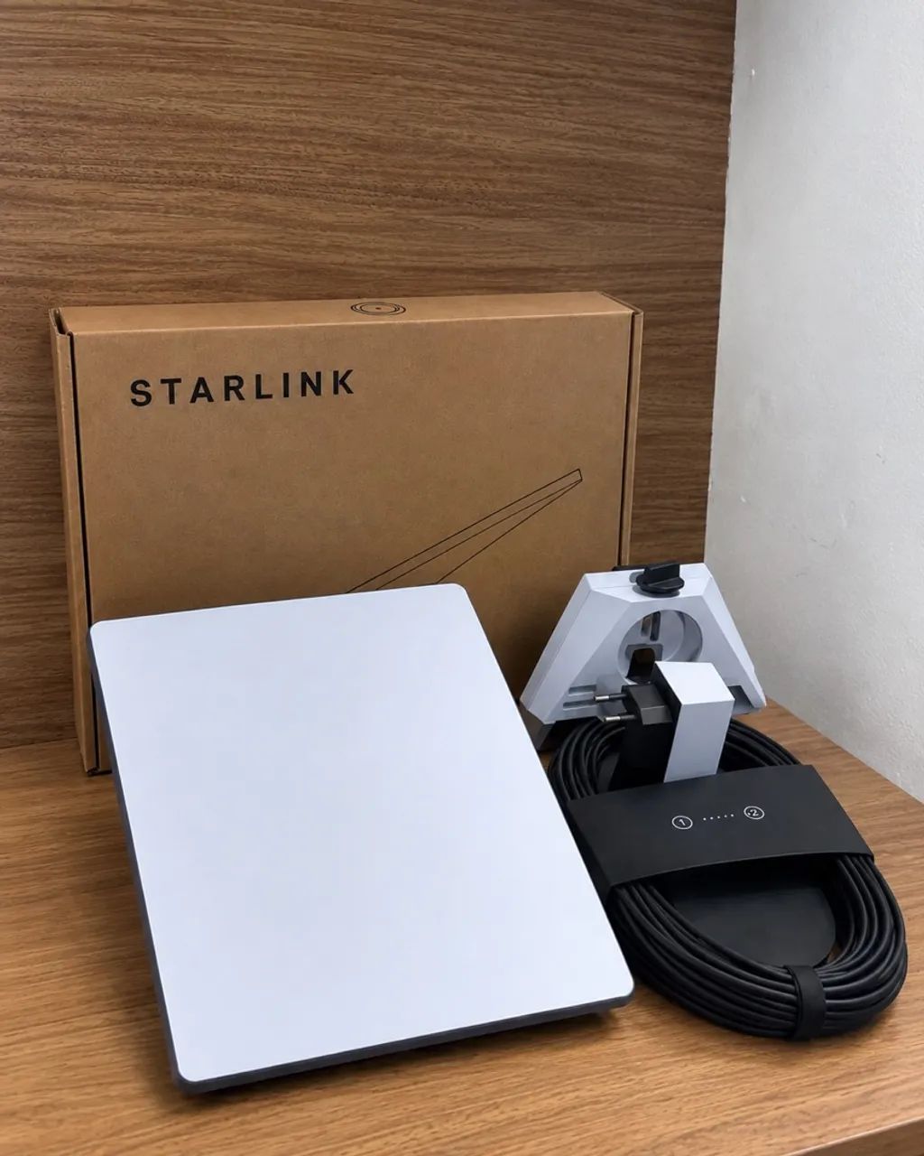 STARLINK MINI - INTERNET VIA SATÉLITE