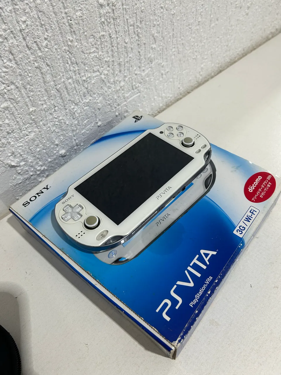 Vendo ou Troco PS VITA Destravado 128gb (Troco por Nintendo Switch