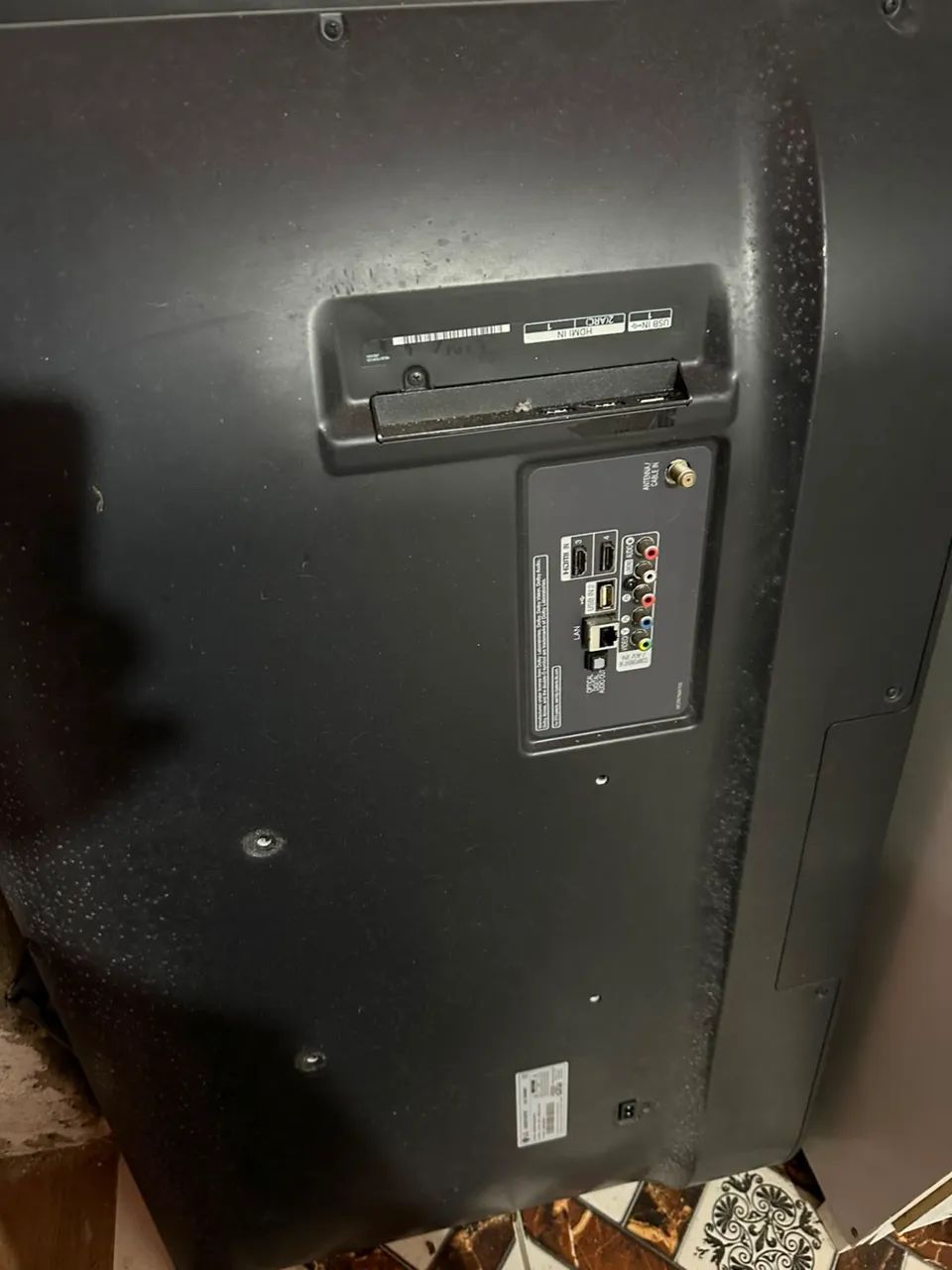 Vendo 8 maioria smart 43 e 50 polegadas TVs para retirada de peças  - Foto 3