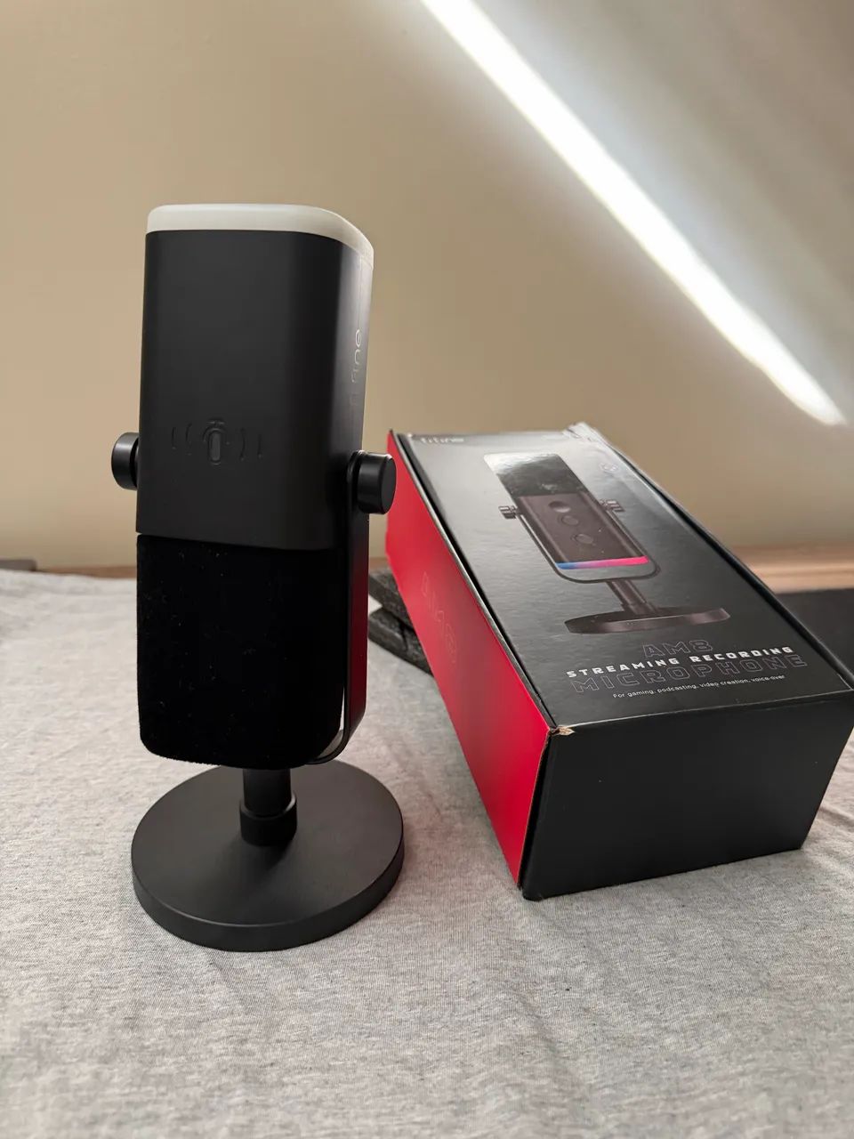 Microfone Fifine Usb/xlr Am8 Dinâmico Cardioide Cor Preto - Foto 4