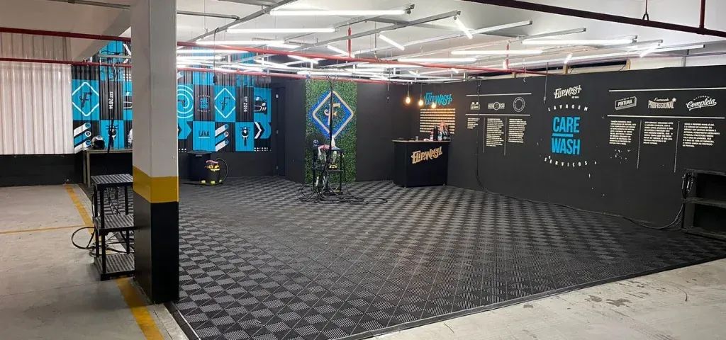 Vaga em estética automotiva