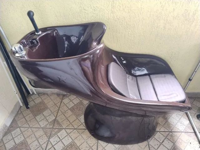 Lavatório e cadeira de cabeleireiro 