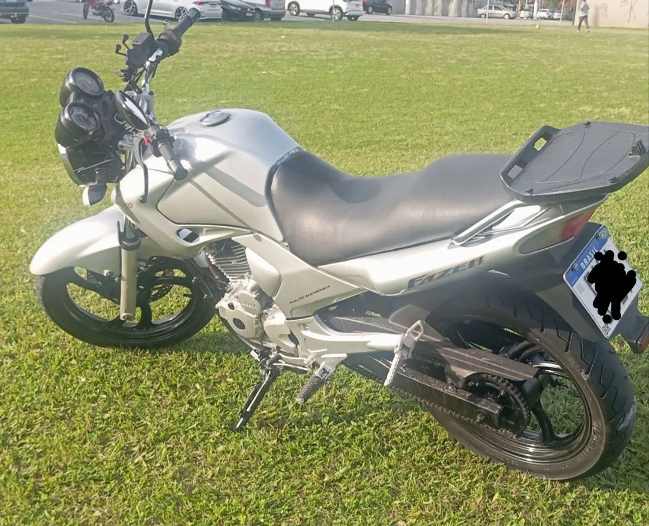 Moto fazer em perfeito estado  - Foto 5