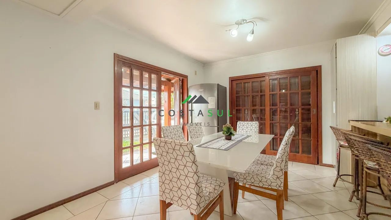 Casa em pátio individual no Centro de Garopaba, com piscina - Foto 4