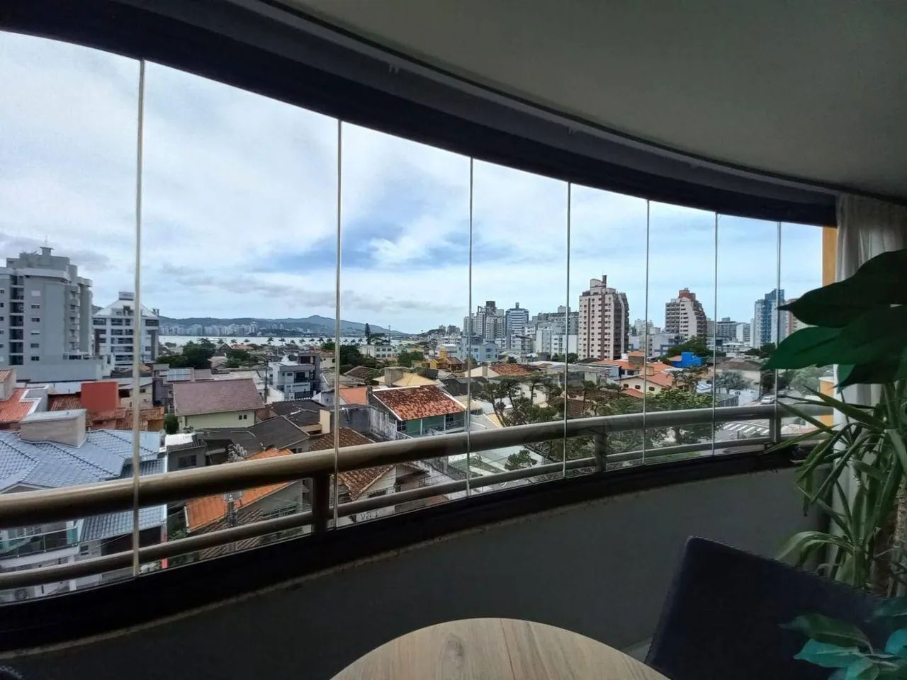 Apartamento Mobiliado com 3 quartos para Alugar em Florianópolis/SC! - Foto 5