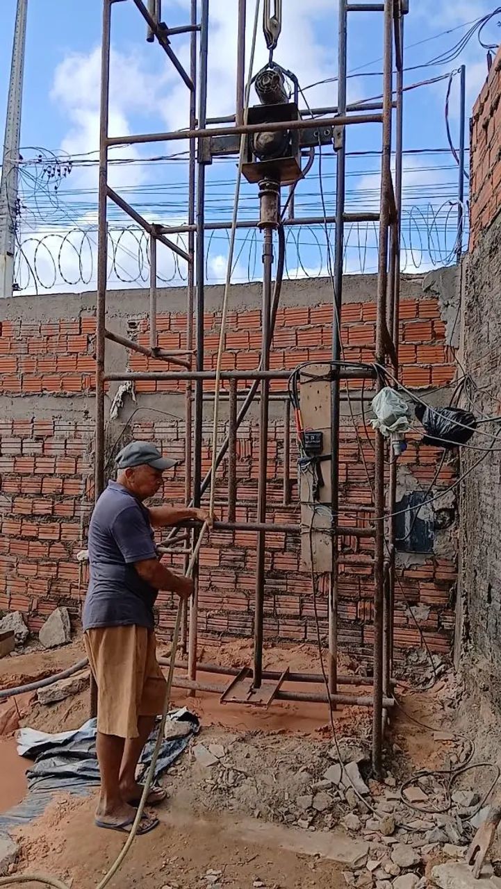 Máquina de cavar poço 