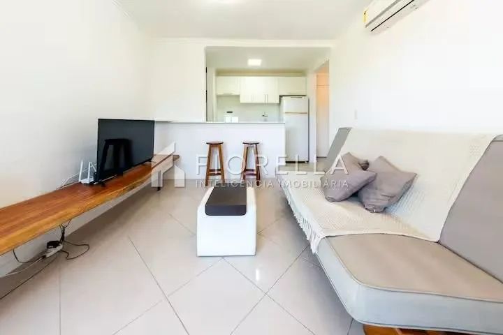 Apartamento mobiliado 01 dormitório e 01 vaga de garagem - Morro Das Pedras/Florianópolis - Foto 4