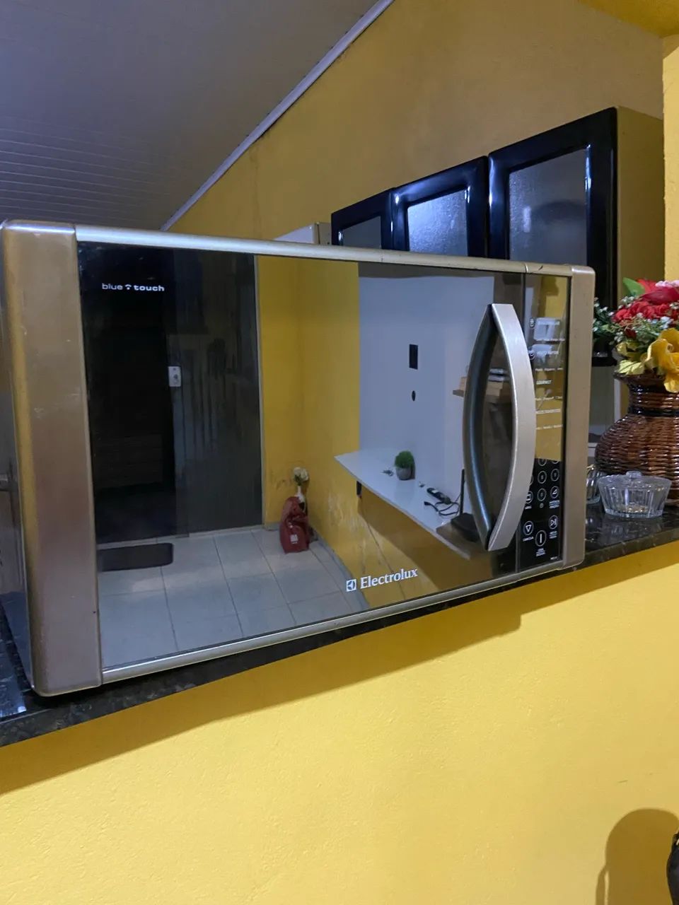 Microondas Electrolux 35 litros - Foto 2
