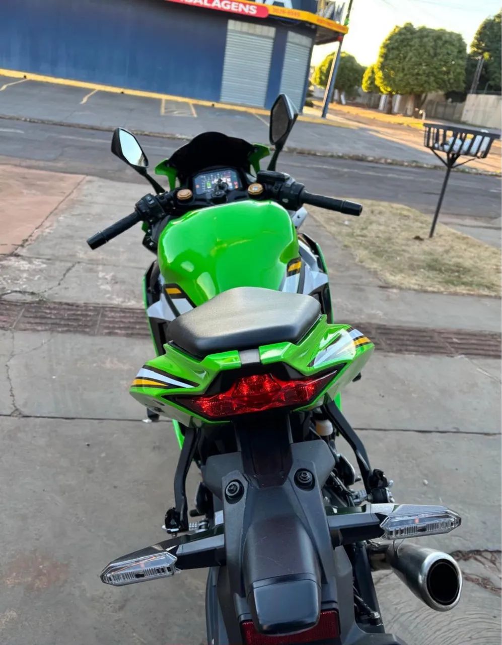Ninja Zx-4r 2025 - 1528777967 | OLX