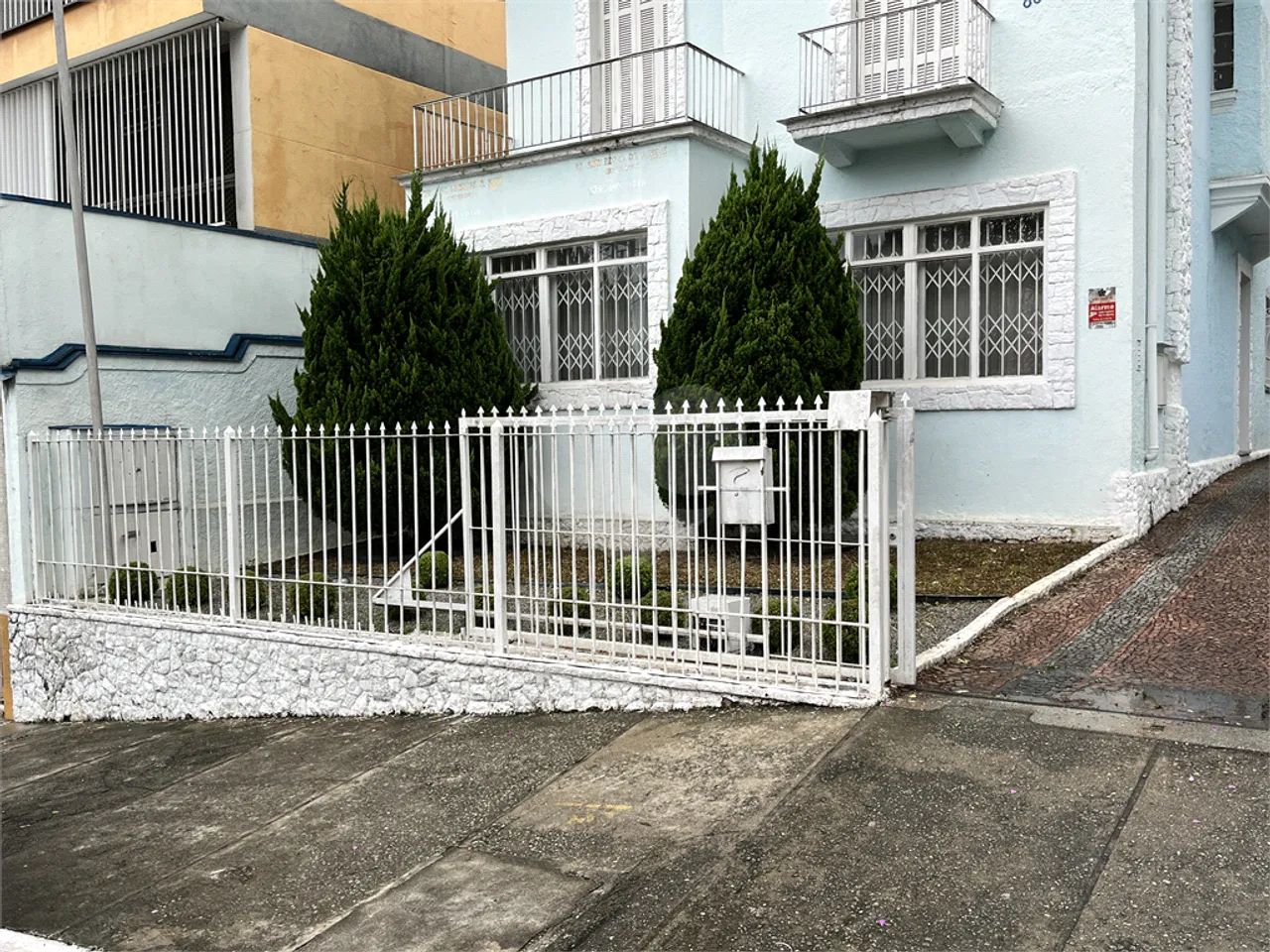 Sobrado com 4 quartos à venda em Liberdade - SP