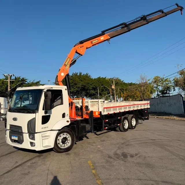 Caminhão trucado Muck 35T ARGOS 