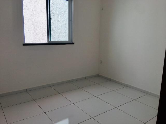 Linda casa com documentação grátis 3 quartos e 2 banheiros - Foto 14