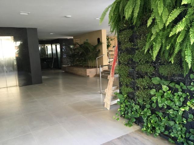 Luxuoso apartamento pronto para morar na Jatiúca. 131 m² de puro requinte - Foto 10