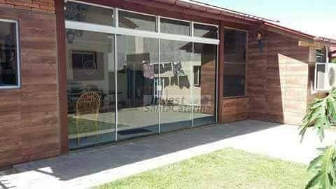 ÓTIMA CASA TÉRREA NO CENTRO DE GAROPABA E A PRAIA COM ESCRITURA!! - Foto 7