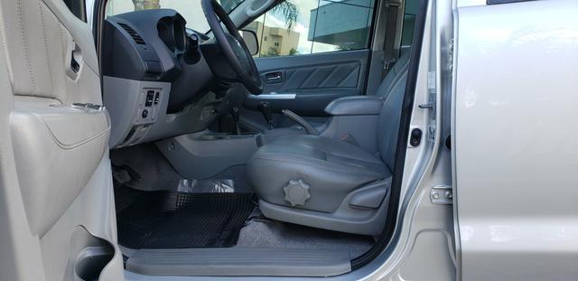 Hilux srv diesel 4x4 automática impecável - Foto 19