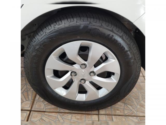 GM - CHEVROLET ONIX HATCH JOY 1.0 8V FLEX 5P MEC. - Foto 9