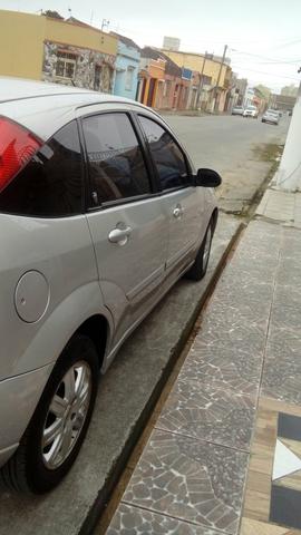 Vende-se um focus 2.0 guia