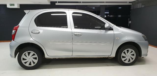 Toyota Etios HB X 2017/2018 - Foto 5