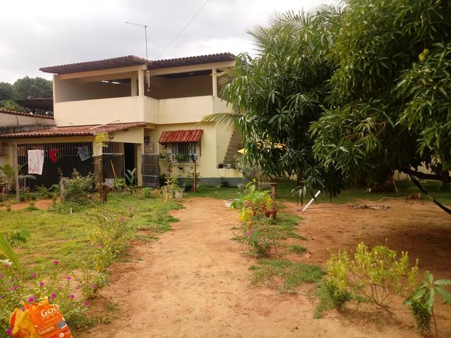 Vendo uma casa com 2 lotes 480metros quadro - Foto 7