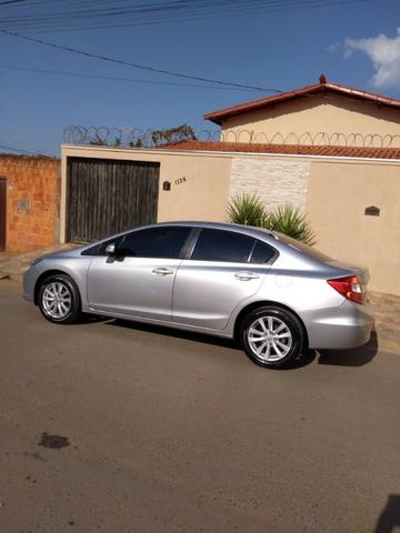 Honda Civic 2013/2014 - Foto 6