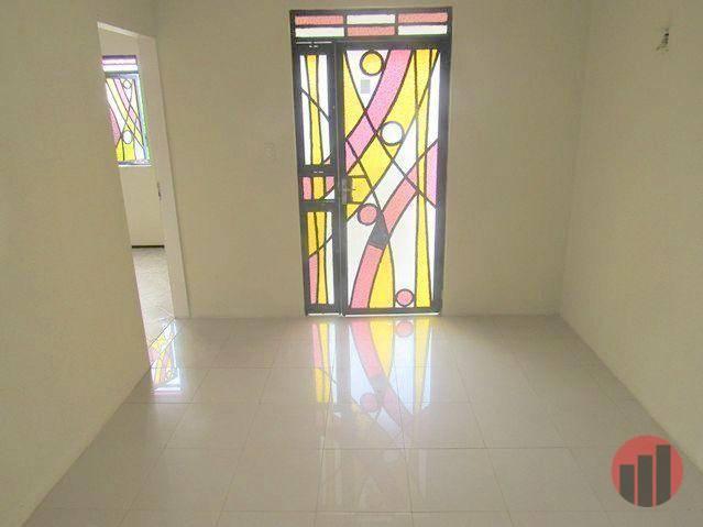 Casa para alugar, 30 m² por R$ 550,00/mês - Jóquei Clube - Fortaleza/CE - Foto 2