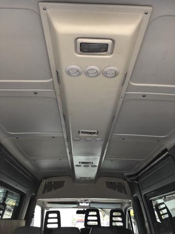 Ducato 2.8 13 lugares - Foto 7