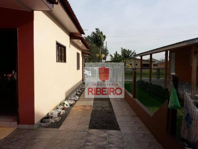 Casa com excelente localização no Centro de Balneário Arroio do Silva!! - Foto 2