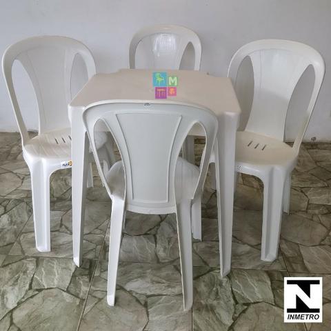 Conjunto Bistrô Elisa 182kg Mesa com 4 Cadeiras