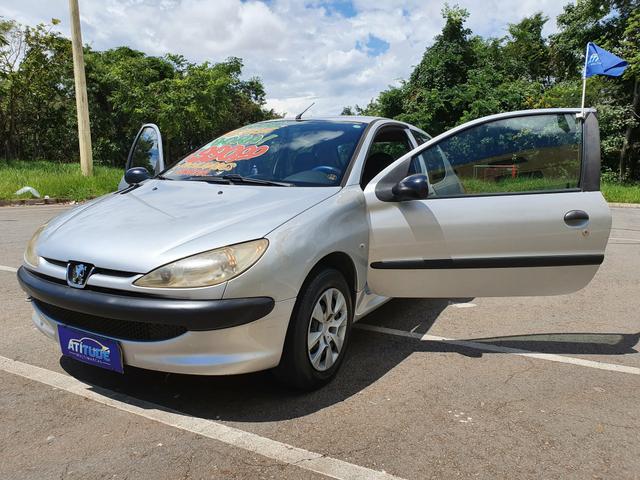 Peugeot 206 2007/08 1.4 com ar condicionado entrada a partir de 990 reais