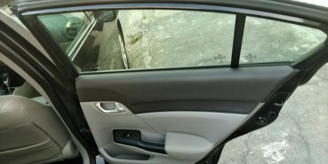 Honda Civic 2014 com cara de novo - Foto 8